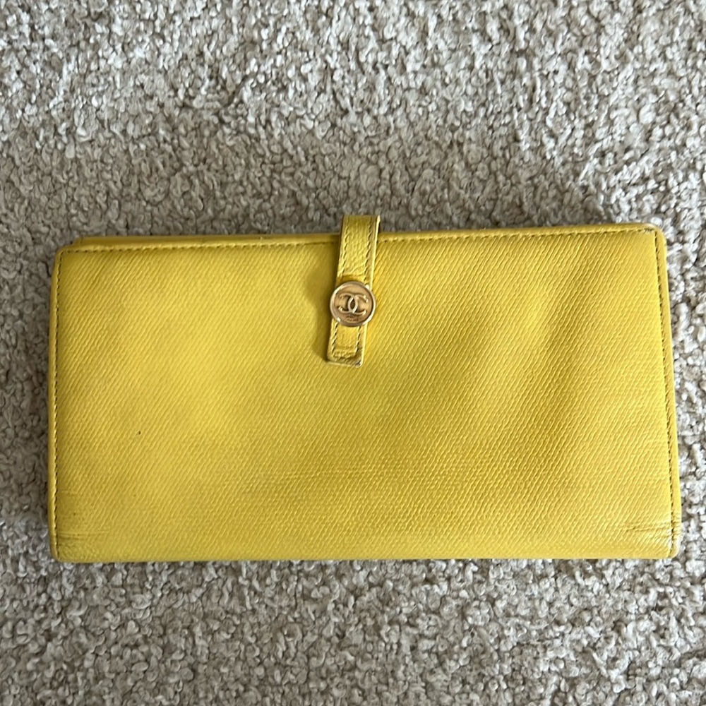 Vintage Chanel Wallet